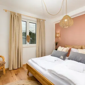 In2therooms Giulia Bed & Breakfast